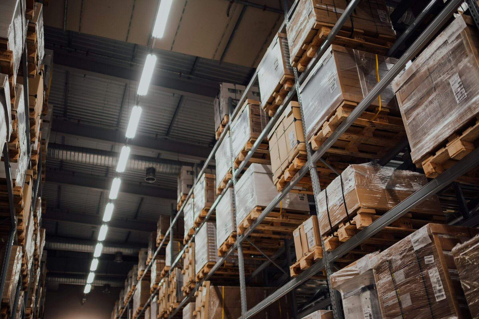 Commercial pest control service at a facility